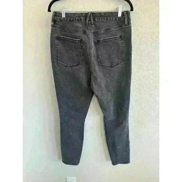 GOOD AMERICAN Good Curve Straight Jeans Black High Waist Size 10/32 - Picture 2 of 5